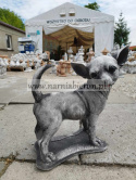 Figurka betonowa PIES CHIHUAHUA stojący 32 cm