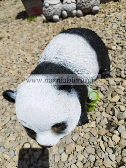 Figurka z żywicy Panda mała z bambusem 30 cm