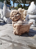 Figurka betonowa Krasnal Troll Skrzat w taczce 13 cm