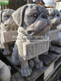 Figurka betonowa PIES BULDOG WELCOME 28 cm