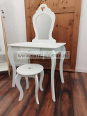 Piękna biała toaletka kosmetyczna dla dziecka + krzesełko