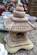 Figurka betonowa PAGODA 52 cm